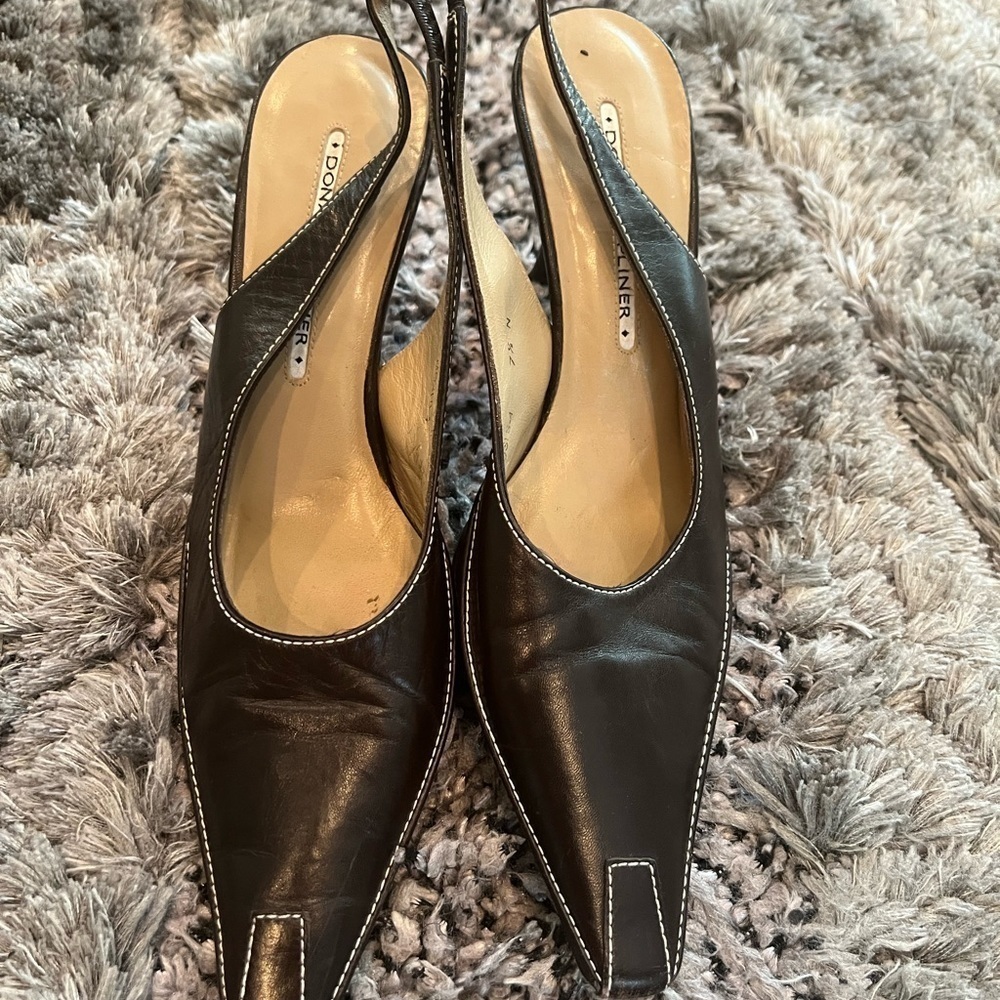 Donald J Pliner Mosi S-4 Heel Pointed Toe Size 7.5N Brown Leather Slingback